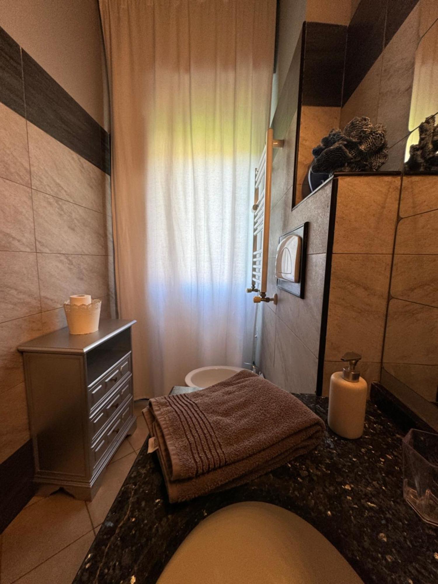 San Siro Suites Margot & Fiera Milano Esterno foto